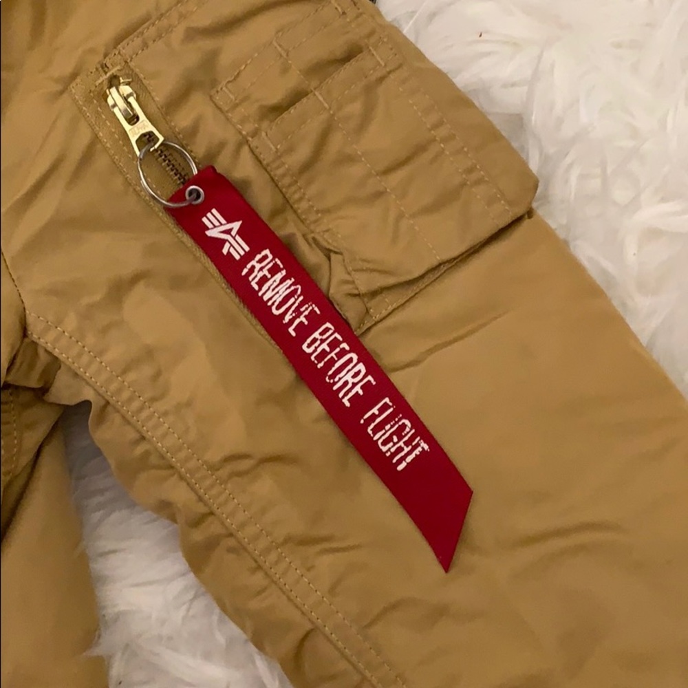 Bomber Jacket - Picture 3 of 4
